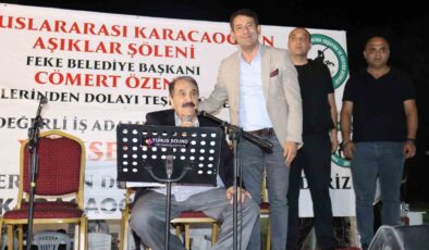 29. Uluslararası Karacaoğlan Aşıklar Bayramı’nda aşıklar sazlarıyla kulakların pasını sildi