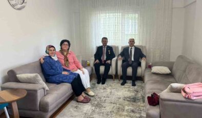 Vali Özkan: “Şehitlerimiz ve gazilerimiz birliğimizin harcıdır”