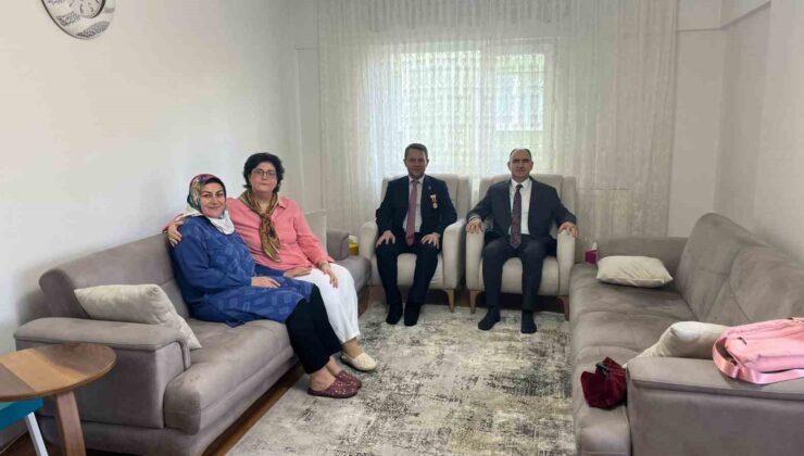 Vali Özkan: “Şehitlerimiz ve gazilerimiz birliğimizin harcıdır”