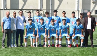 Yunusemre’nin şampiyon gençleri 1. Amatör Lig’de