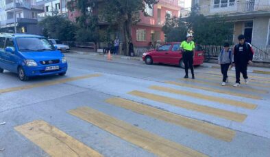 Alaşehir’de öğrenciler polis ve bekçilerle güvende