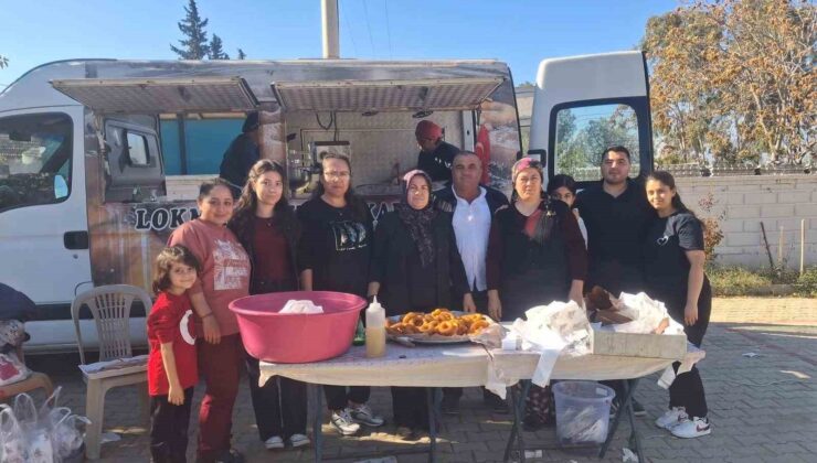 Cumhuriyet Bayramı’nda çocuklara lokma hayrı