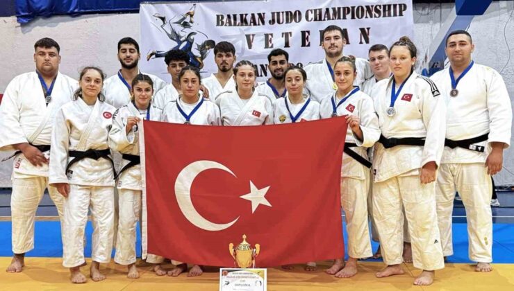 Enes Pınar bir ayda iki kez Balkanları fethetti