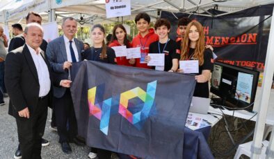 MANİFEST’te 30 bin öğrenci bilimin farklı yönlerini keşfetti