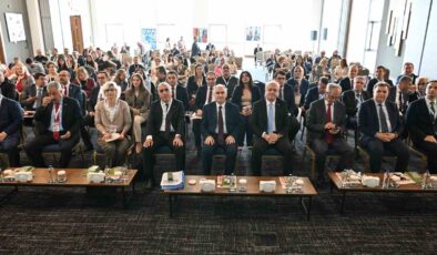 Manisa, Bağımlılık Psikiyatrisi Sempozyumuna ev sahipliği yaptı