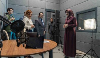 Manisa CBÜ Radyo ve Stüdyosu açıldı