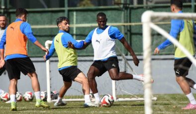 Manisa FK kupa maçı hazırlıklarını tamamladı