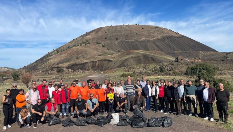 Manisa Kamp Karavan Derneği üyeleri Kula Jeoparkı’nı gezdi
