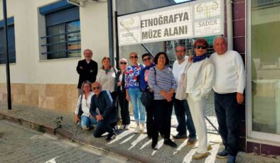 Manisa Lisesi mezunlarından SADER Müzesine yoğun ilgi