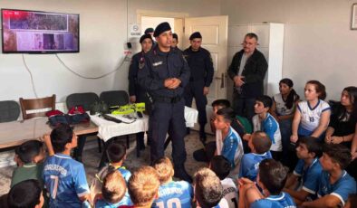 Salihli Adalaspor’dan jandarmaya teşekkür