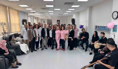 Sanatla Umuda Dokunuş etkinliği hastalara moral oldu