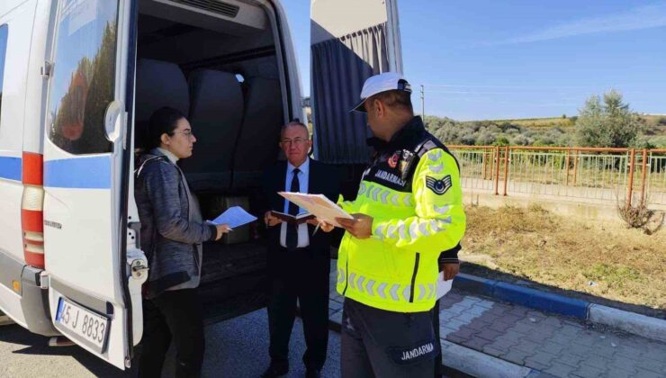 Sarıgöl’de okul servisleri sıkı denetimden geçti