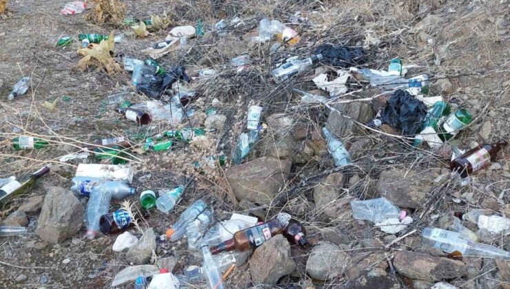 Sarıgöllü çiftçilerden zeytinliğe atılan alkol şişelerine tepki