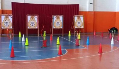 Sarıgöllü gençler ve çocukların ilgi alanı okçuluk sporu
