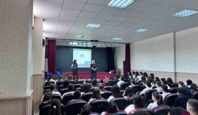 SİBERAY ile gençler siber suçlara karşı bilinçlendirildi