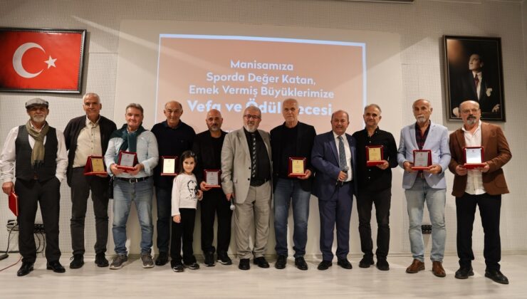 Spora katkı sunan 78 isme plaket