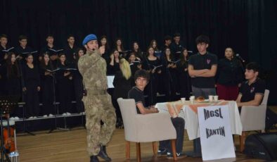 ’Kim Var’ sanat etkinliği Manisalılarla buluştu