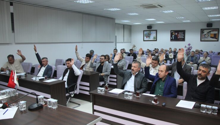 Kira borcu olan kiracılar için ‘kesin tahliye’ maddesi meclisten döndü