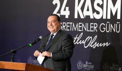 Manisa’da öğretmenlere çifte bayram