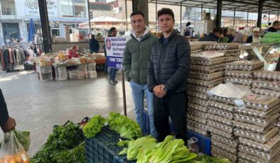 Öğrenciler üretiyor, satıyor; okullarına gelir sağlıyor