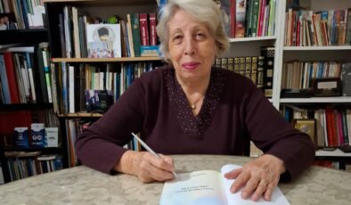 Sadberk öğretmen, 4 kitabını okurlarla buluşturuyor