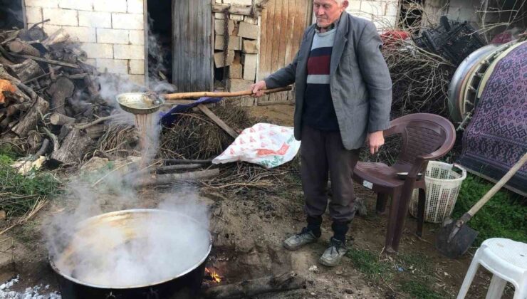 Sarıgöl’de pekmez yapımına hız verildi