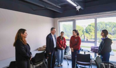 Yunusemre’den 10 Kasım’da gençlere ’Nutuk’ hediyesi