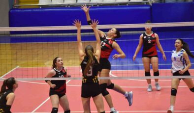 Yunusemre’nın genç sultanları liderliğini sürdürdü