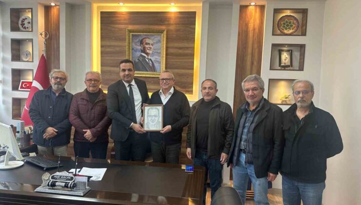 Kaymakam Dalak’ı duygulandıran kara kalem portre