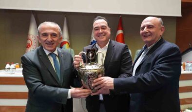 Manisa TSO Başkan Dutlulu’yu ağırladı