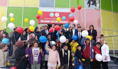 Selendi’de 3 Aralık Dünya Engelliler Günü kutlandı