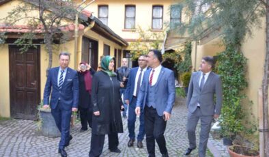 Uğurelli: “Yiğitbaş Gençlik Merkezi örnek bir çalışma yürütüyor”