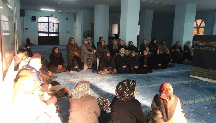 Ümreye gidecek vatandaşlara bilgilendirme semineri düzenlendi