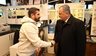 Başkan Balaban esnafı dinlemeye devam ediyor