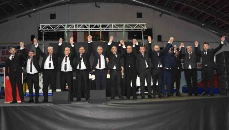 Manisa Şoförler Odası’nda değişim: Cahit Güden başkan seçildi