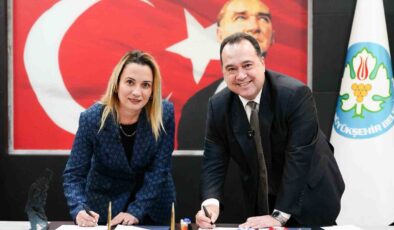 Manisa’da emeklilerin ilaç katkı paylarını belediye karşılayacak