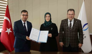 MCBÜ’de yoklama dijitale taşındı