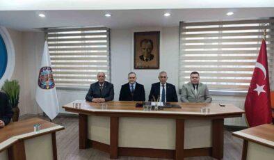 MHP’li Akçay: “Tarımsal destekler artırılmalı”