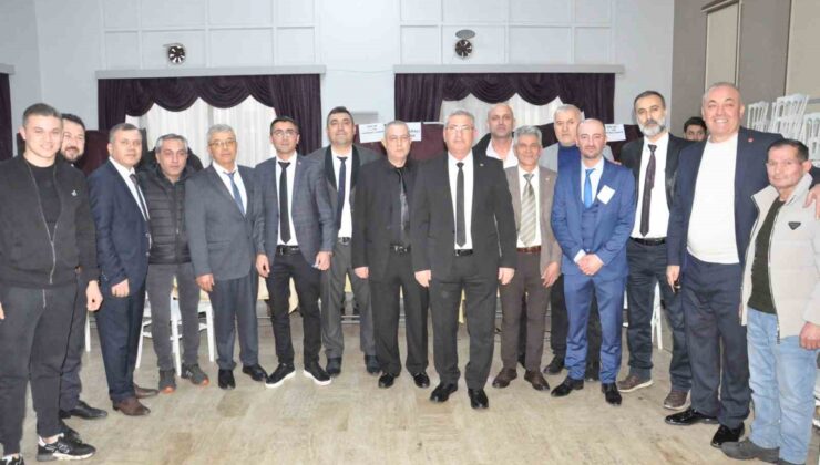 Salihlili kahveciler 3. kez Hakan Yerli’ye emanet