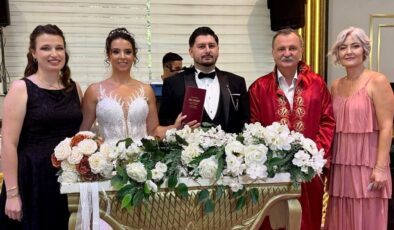 Yunusemre’de 2025 yılında bin 464 çift dünyaevine girdi