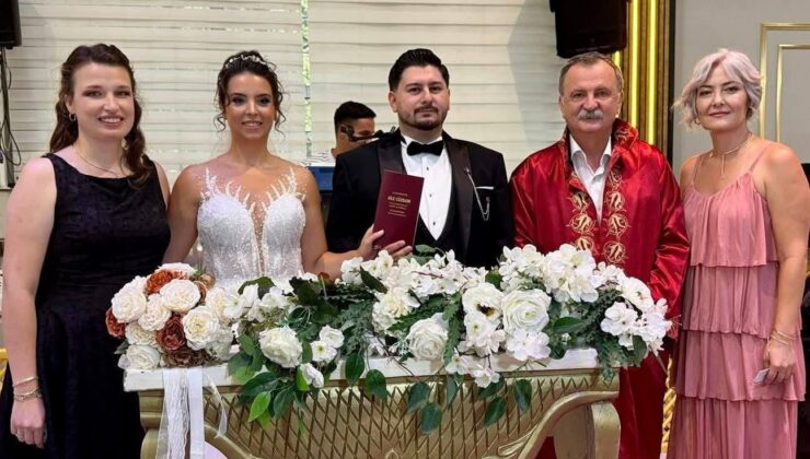 Yunusemre’de 2025 yılında bin 464 çift dünyaevine girdi