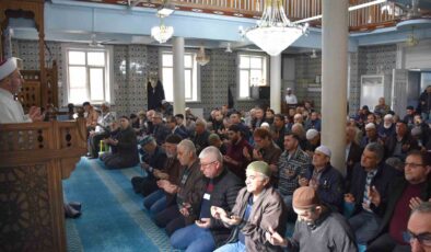 Asrın felaketinin 3’üncü yılında Salihli’de yürekler aynı duada buluştu