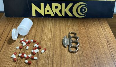 Kula’da aranan 3 şahıs tutuklandı