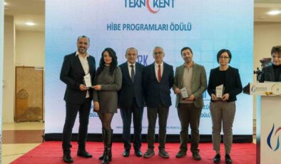 Manisa CBÜ TEKNOKENT’e destek sağlayan firmalara ödül