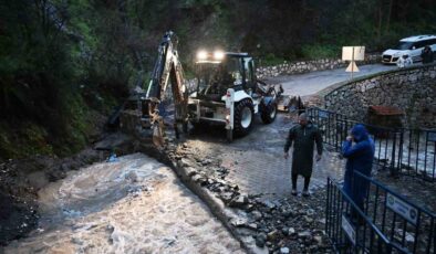 Manisa’da muhtemel taşkınlara karşı ekipler seferber oldu