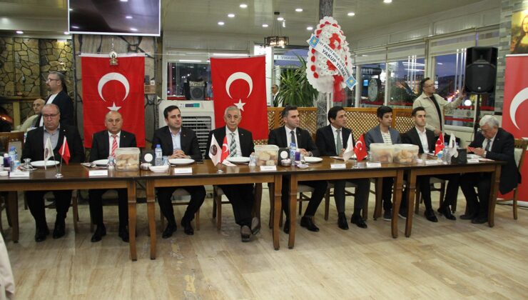 Kula ve Selendili iş insanlarına ödül