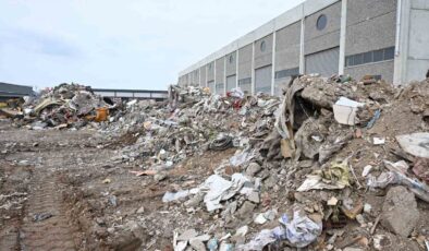 Manisa Büyükşehir’den kaçak atıklara sıfır tolerans