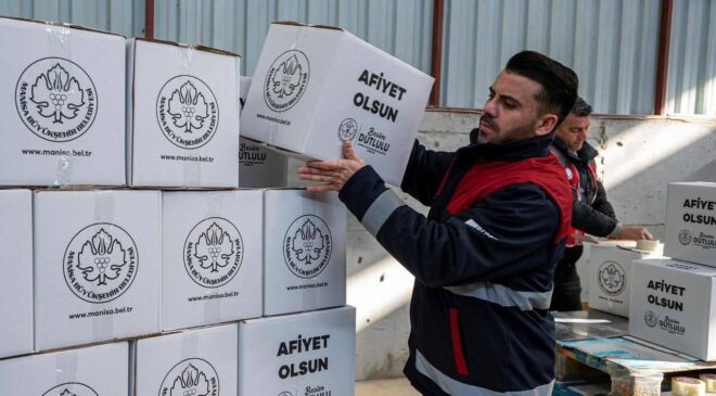 Manisa’da ramazan dayanışması giderek büyüyor