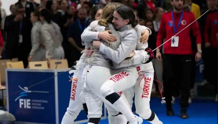 Manisalı eskrimci Berra Kürek Avrupa ikincisi oldu