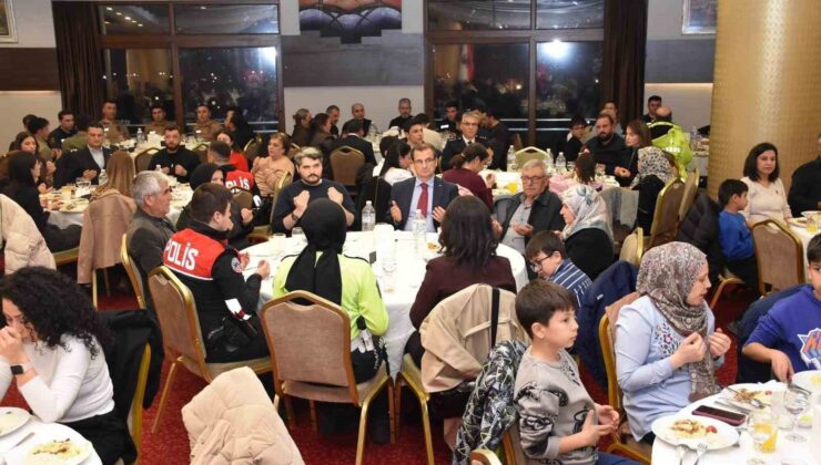 Salihli İlçe Emniyet, şehit aileleri ve gazileri iftar sofrasında ağırladı